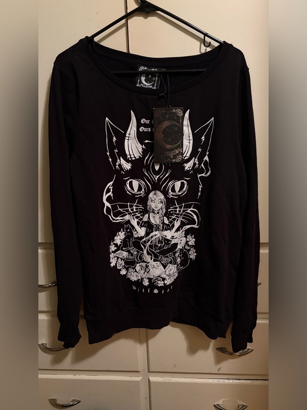 Killstar Unisex sweatshirt KILLSTAR - Cat Lord
Brand new with tags size XXL